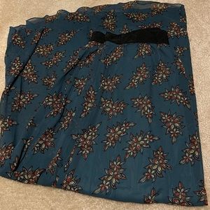 Lularoe Lucy Skirt